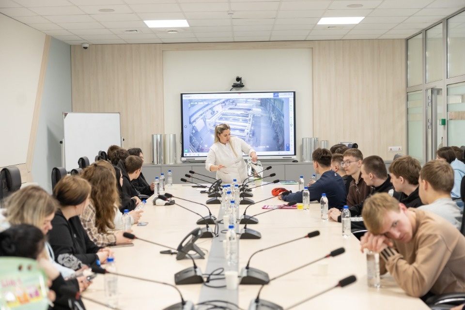 Студенты из Ржева посетили завод «Титан-Полимер» Студенты из Ржева посетили завод «Титан-Полимер»