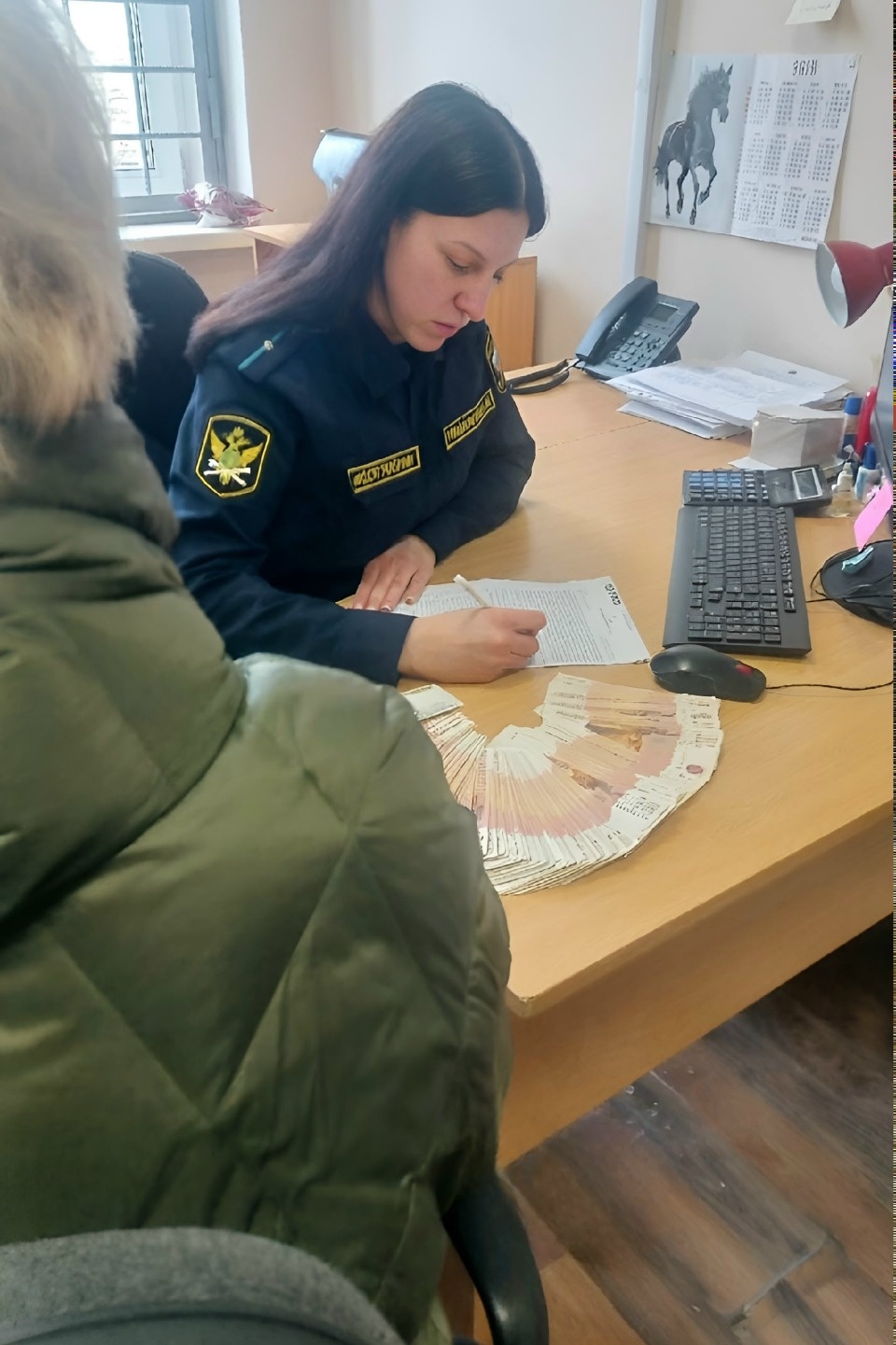 Приставы обязали псковичку выплатить бывшему супругу задолженность в 1,1 млн рублей Приставы обязали псковичку выплатить бывшему супругу задолженность в 1,1 млн рублей