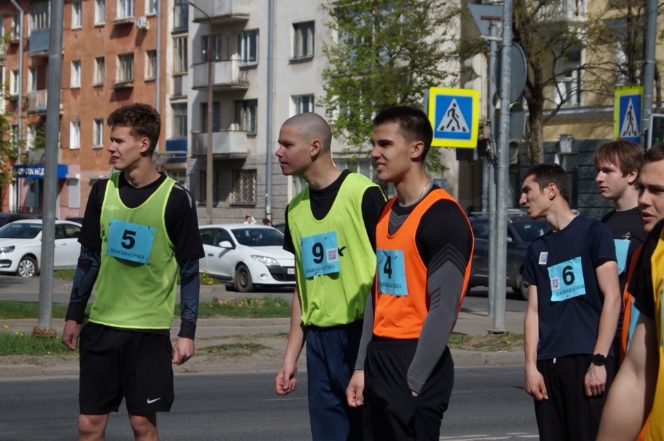 Бежим, бежим, бежим!
