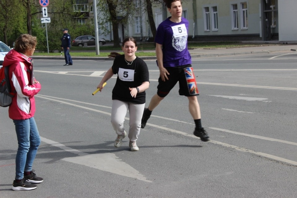 Бежим, бежим, бежим!