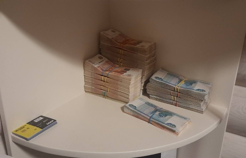 Двух псковичей осудили за контрабанду табачной продукции Двух псковичей осудили за контрабанду табачной продукции
