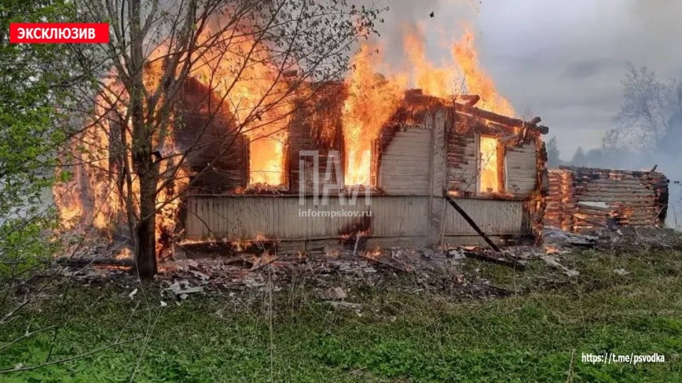 Жилой дом сгорел в порховской деревне Жилой дом сгорел в порховской деревне