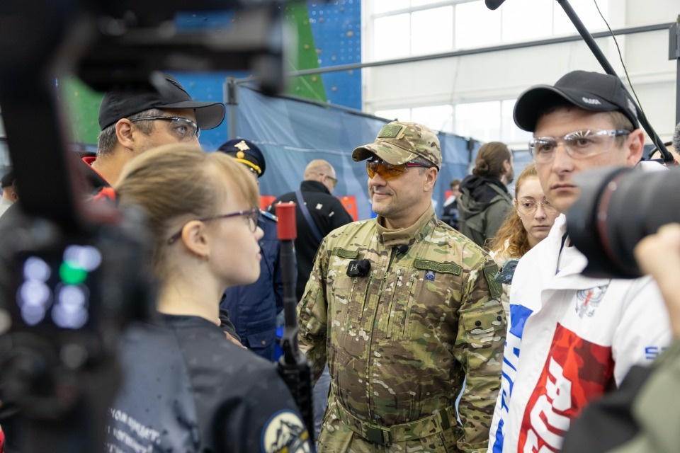 Время героев