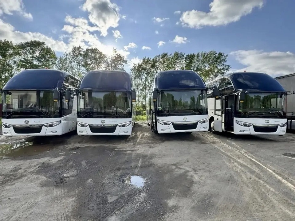 Для псковских воинских частей закупили четыре новых автобуса Для псковских воинских частей закупили четыре новых автобуса