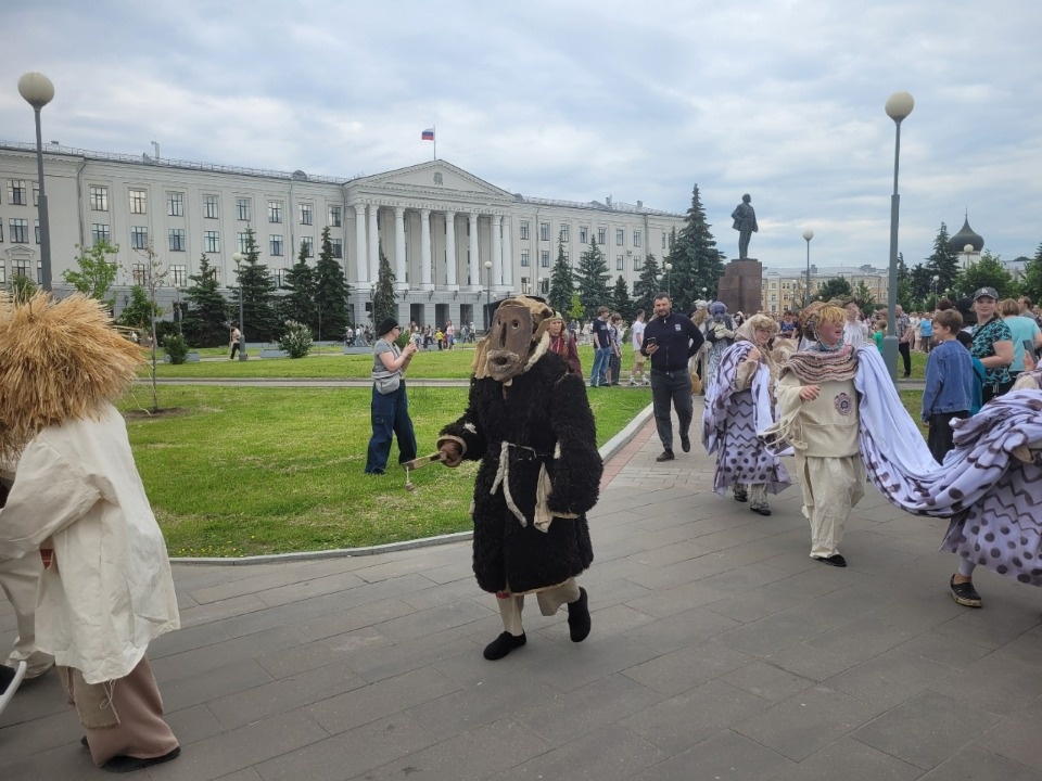 Гуляй, честной народ!