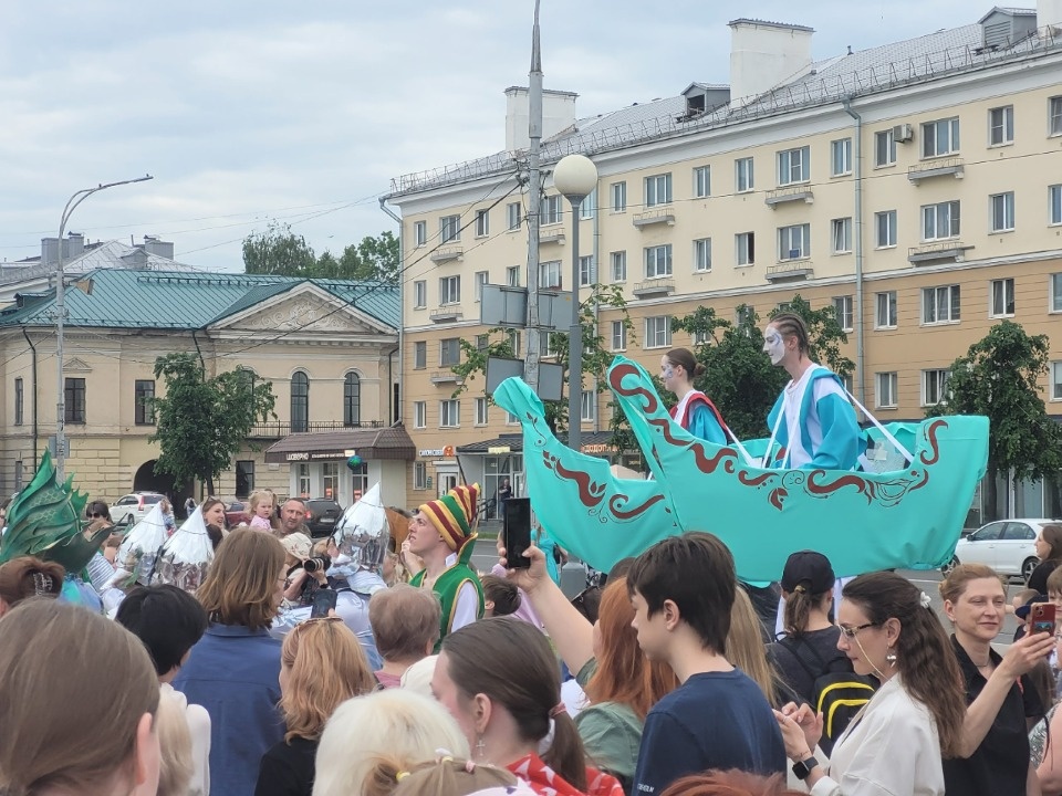 Гуляй, честной народ!