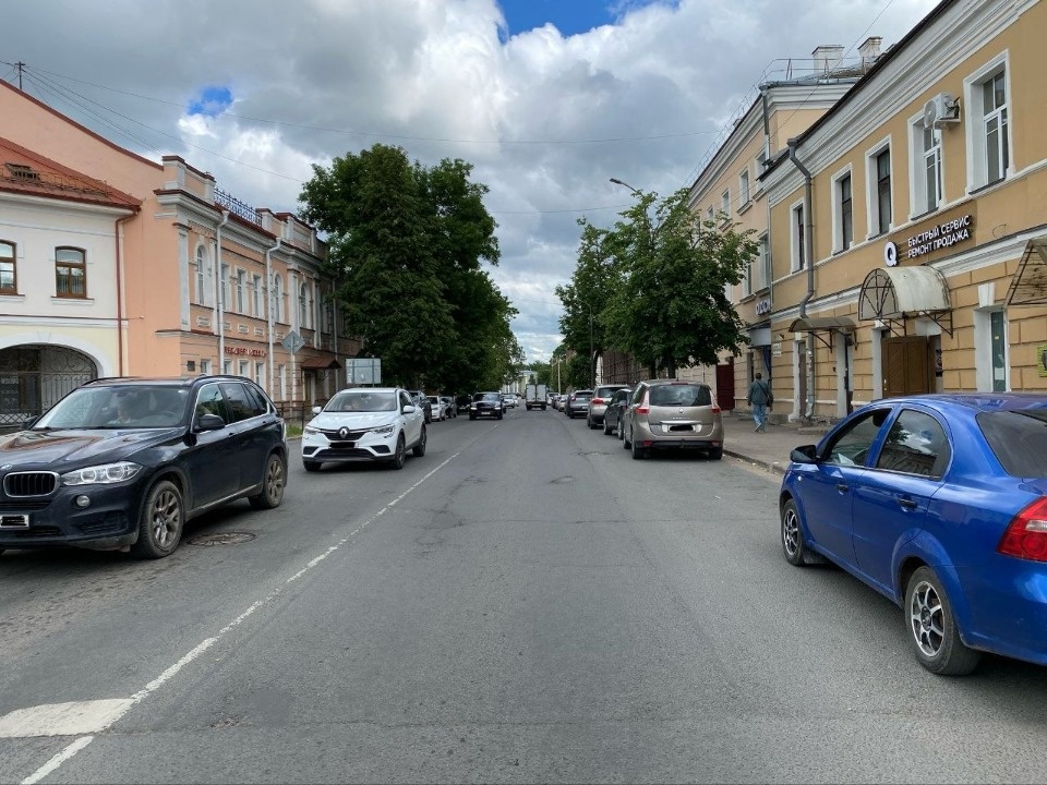 Ремонт улицы Советской в Пскове стартовал 10 июня Ремонт улицы Советской в Пскове стартовал 10 июня