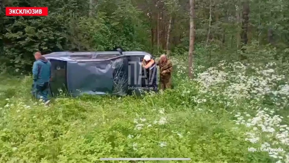 Пассажира госпитализировали после ДТП в Псковском районе Пассажира госпитализировали после ДТП в Псковском районе