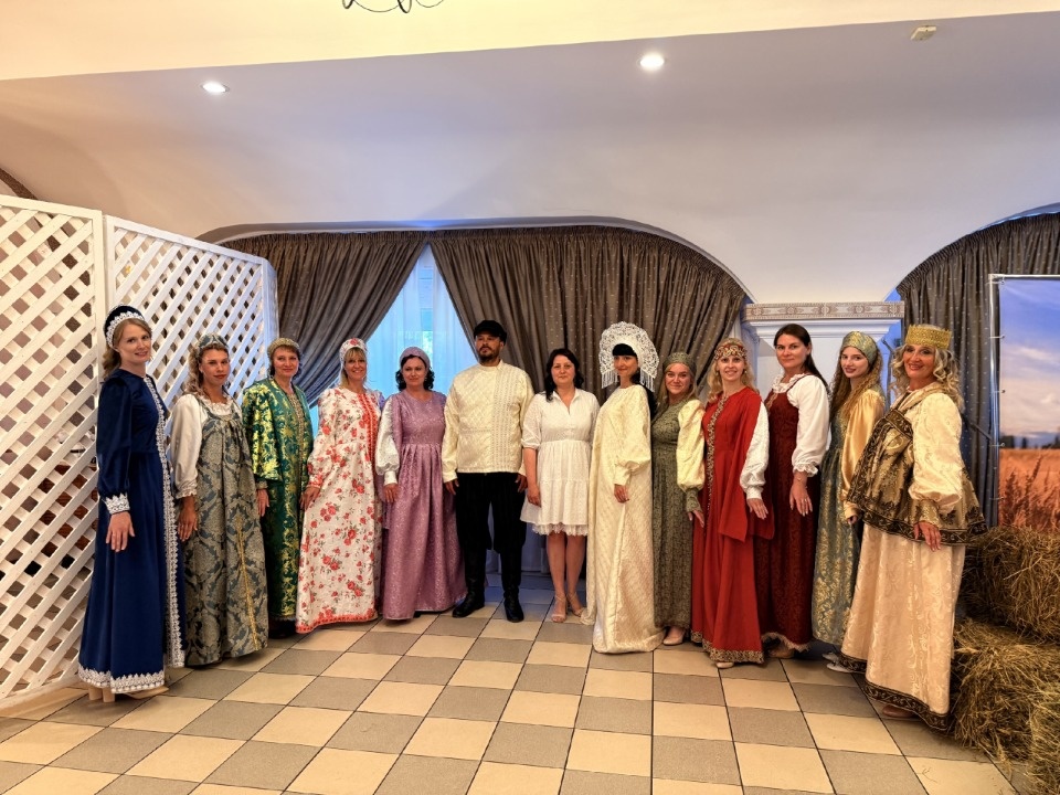 Платье с характером