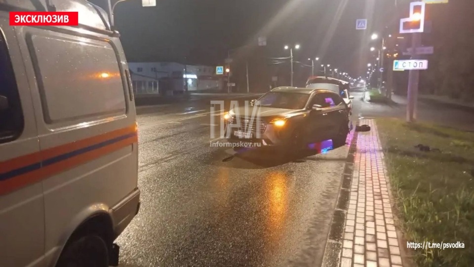 Три человека погибли и 31 пострадал в ДТП на псковских дорогах за неделю