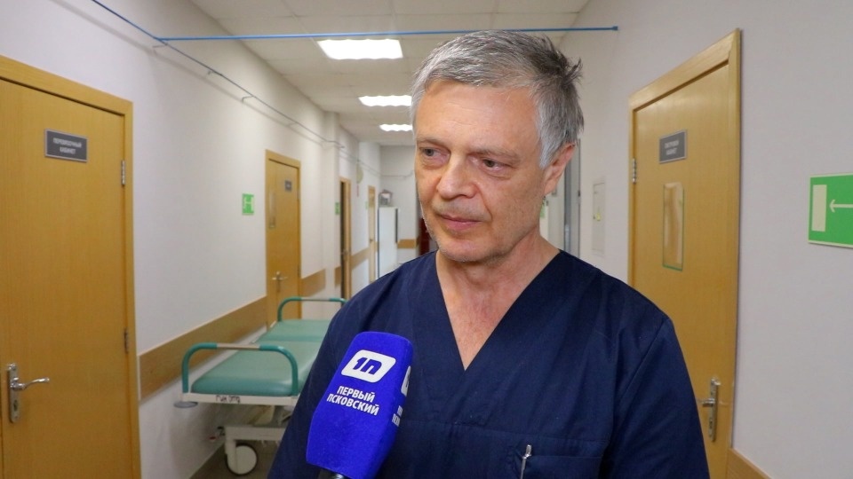 Заведующий гинекологическим отделением великолукской больницы рассказал о своей работе Заведующий гинекологическим отделением великолукской больницы рассказал о своей работе
