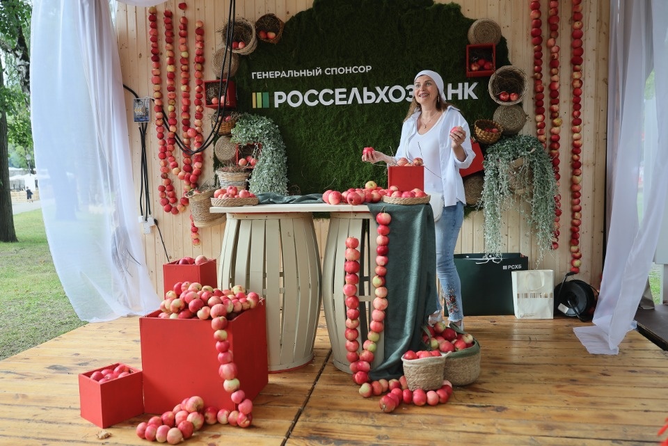 Яркая «Лешуга»