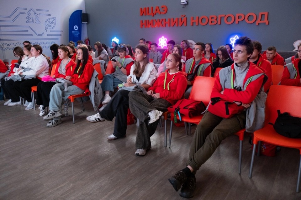 Капля под микроскопом