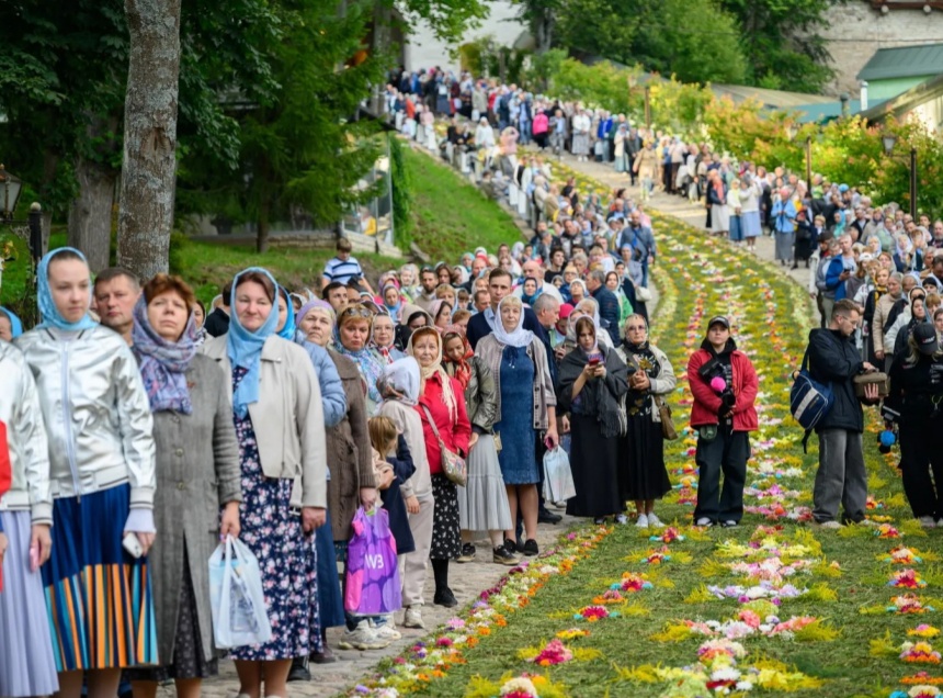 Праздник тихой радости