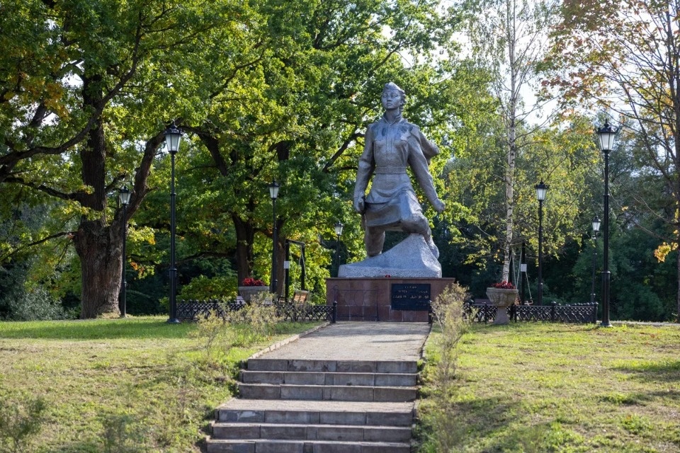 Пустырь в Новосокольниках превратился в современный парк благодаря нацпроекту