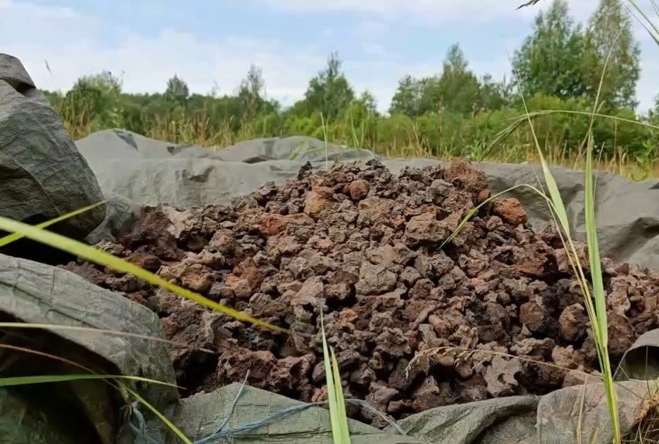 Археологи собрали 500 кг металлических шлаков на поселении Горожане