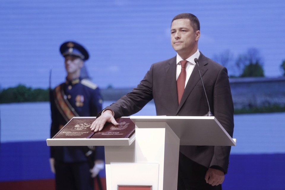 Михаил Ведерников возглавляет Псковскую область восемь лет