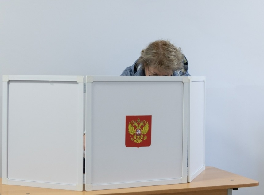«Единая Россия» лидирует на выборах в Псковское Заксобрание