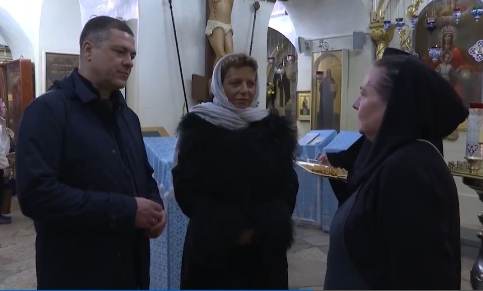 Маргарита Симоньян и Михаил Ведерников посетили Псково-Печерский монастырь 