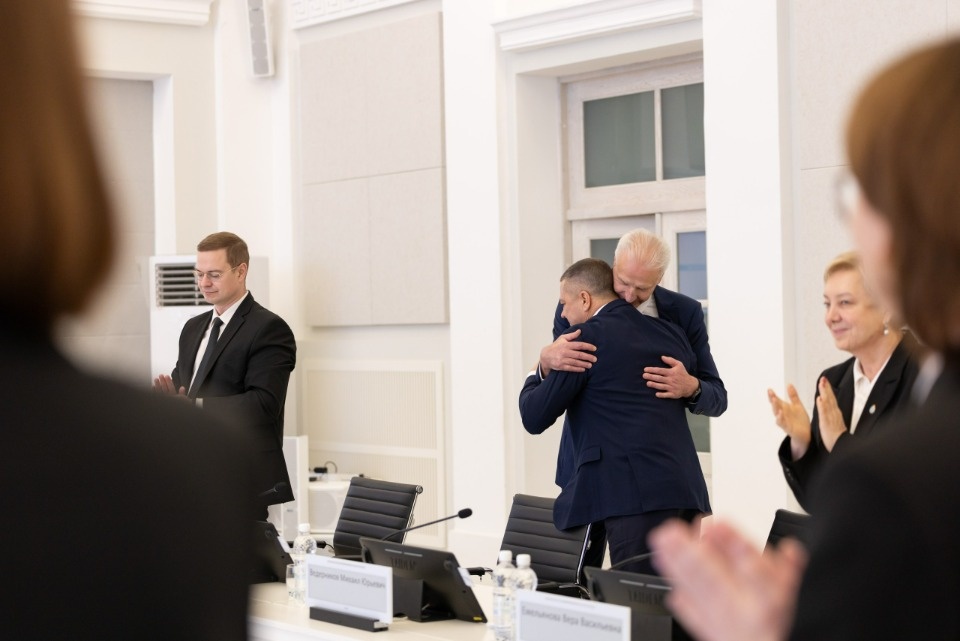 Первый раз – в первый ЗакС
