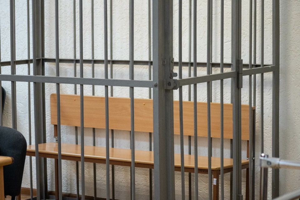 Великолучанин устроил дебош в суде и получил семь суток ареста