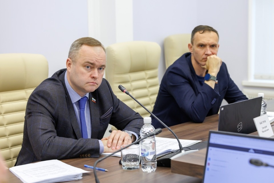 Бюджетные поправки и «Единая карта псковича»: комитеты Заксобрания провели первые заседания Бюджетные поправки и «Единая карта псковича»: комитеты Заксобрания провели первые заседания