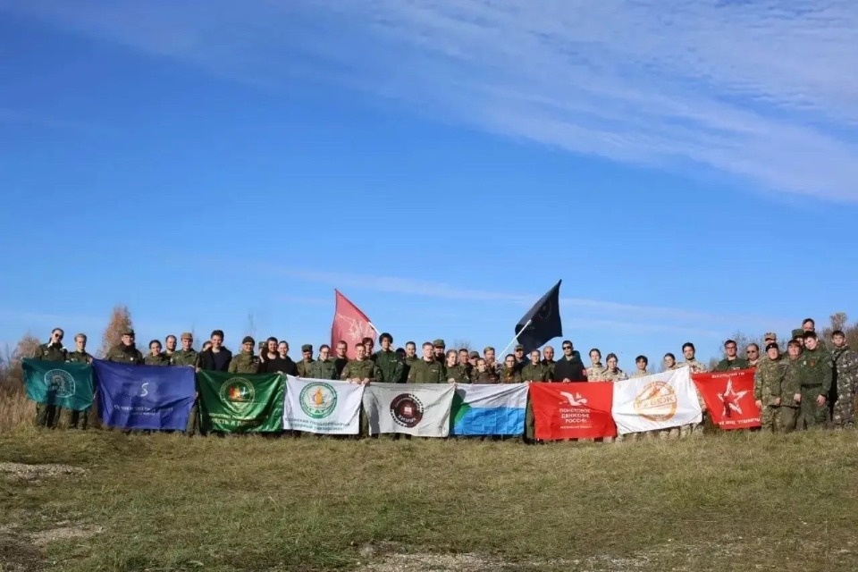 Поисковики нашли останки почти 250 человек в Дновском районе 