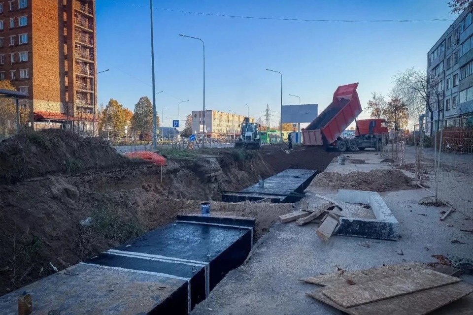 Тепловые камеры на улице Индустриальной в Пскове оказались подтоплены