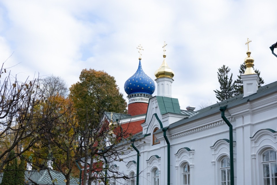 Прогулка по святой обители Прогулка по святой обители
