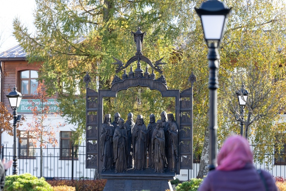 Прогулка по святой обители Прогулка по святой обители