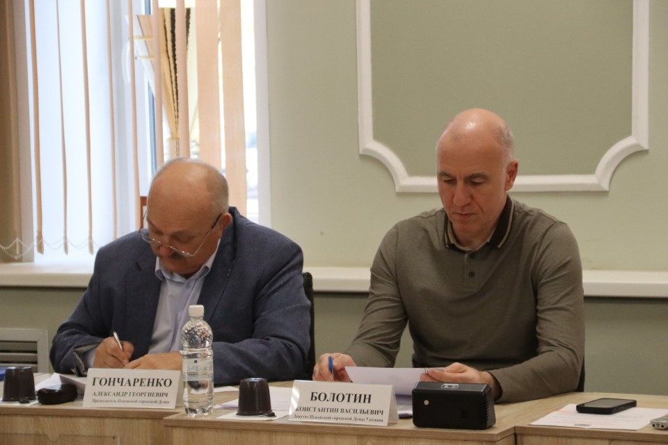 Выборы главы Пскова вынесут на сессию гордумы 30 октября