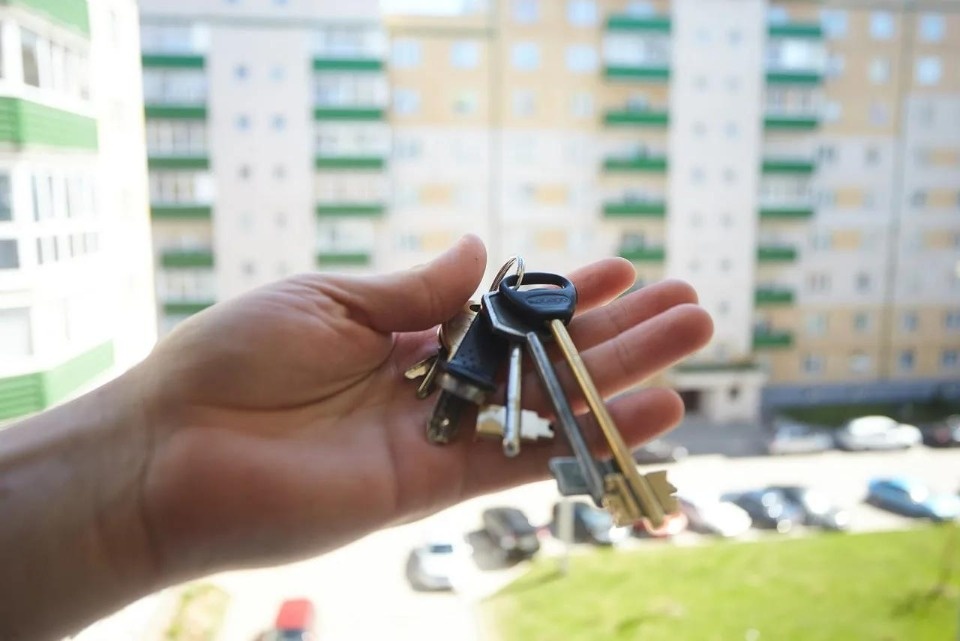 Продавцам жилья для детей-сирот в Псковской области отменили налог Продавцам жилья для детей-сирот в Псковской области отменили налог